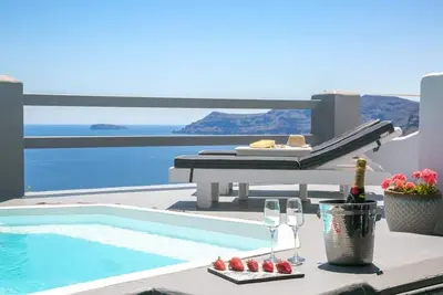 Image de Luxury Santorini Villa | Hidden Gem Villa | Private Pool | Sea & Caldera View | 1 Bedroom | Oia