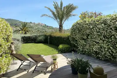 Image de Bilocale con splendido porticato
