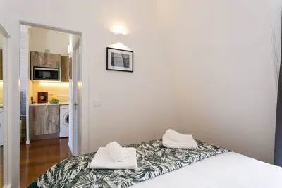 Image de Sunny photographer’s attic in Alc��ntara w/ stunning view