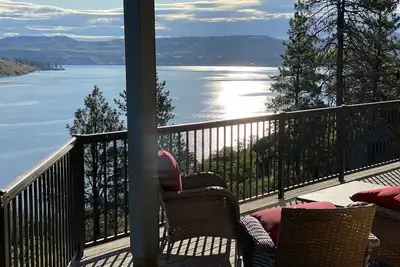 Image de Stunning Lake Roosevelt views and accommodations from our Lincoln residence