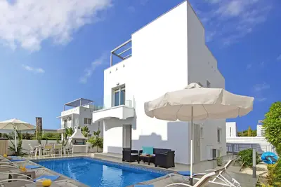 Image de Villa Atlantia - 3Bed Villa in Nissi Beach Area