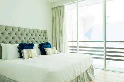 Image de Tropic 302 | shared pool | private balcony