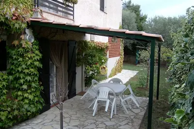 Image de Location Vacances Studio Proche Mer - Six Fours Les Plages