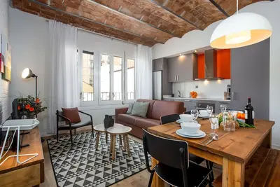 Image de Appartement confortable récemment rénové et au coeur de la ville