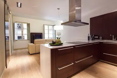 Image de Appartement moderne et confortable au coeur de la ville