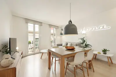 Image de Appartement lumineux et moderne en centre ville