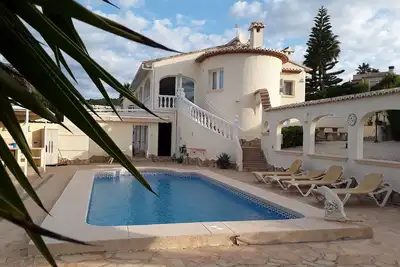 The Villa Sahara is located in a quiet residential street (dead end).
