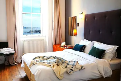 Image de Elegance and high quality with breezy sea views