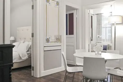 Image de Style, character, frescoes, terrace views, Galata!