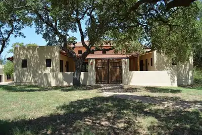 Image de Brand New! Blanco Riverfront Bliss! 1/2 mile to Downtown!