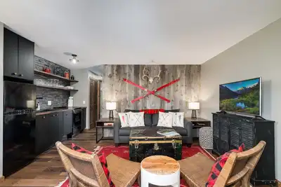 Image de Walk to Gondola/Main Street. Remodeled King One Bedroom