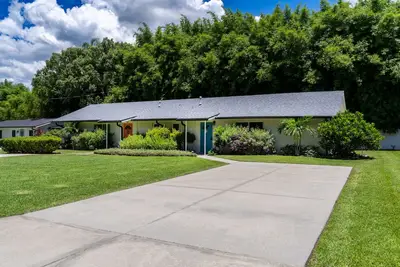 Image de Lake Cottage Minutes from Downtown Mount Dora!
