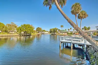 Image de Boat Dock & Porch: Riverfront Retreat in Homosassa