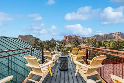 Image de Elevated Log Ranch House Heated Pool, Sky View Deck Deck, Sedona Dream Maker- Dream With Us Today