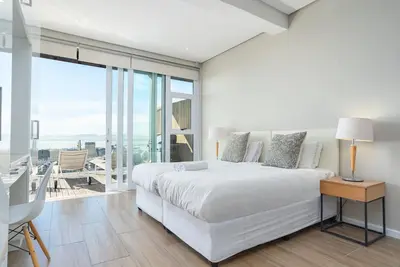 Image de Vertigo Views in Vibey Central Green Point