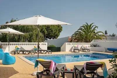 Image de 55 Adm Amazing Villa, Located Close To The Center