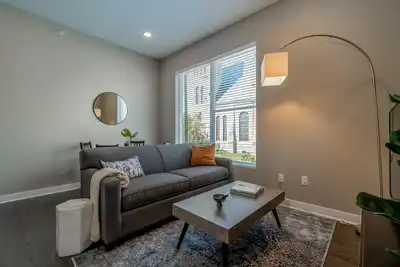Image de Kasa | Des Moines | Executive 1bd/1ba Downtown Apartment