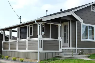 Image de Bayview Bungalow Incredible Downtown Location