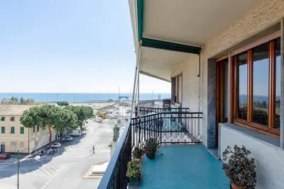 Image de Altido Front Sea Apt with Big Terrace in Chiavari