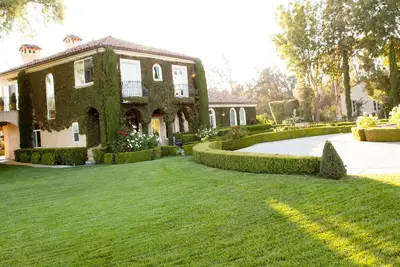 Image de Italian Villa located between Santa Barbara and Los Angeles