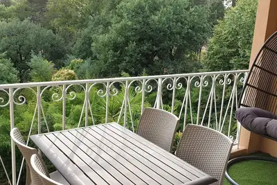 Image de Beautiful apartment with pool and tennis