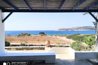 Architect's summer house a few walking meters from the beach