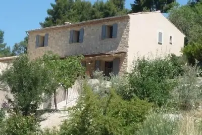 Image de Maison de charme, 180m² avec facade en pierres, vue magnifique