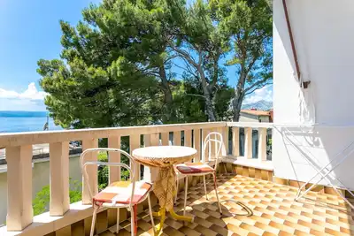 Image de Garçonnière avec la terrasse et la vue sur le mer Brela, Makarska (As-18356-a)