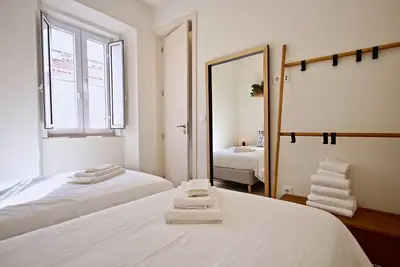 Image de Marjoram Apartment, Equipped kitchen, WiFi, Cable Tv! New!