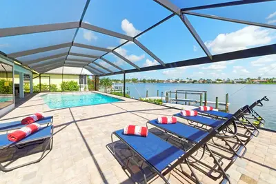 Image de Seabim Villa Trendalia - Modern style, big pool, Lake view, Gulf access