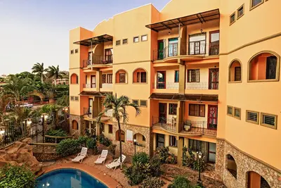 Image de 15%Green Season Off - Tamarindo Apartment: Close to beach and pool!