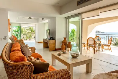 Image de Beachfront Residence for the whole Family