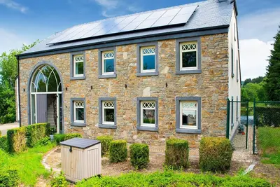 Image de Villa majestueuse avec piscine et sauna