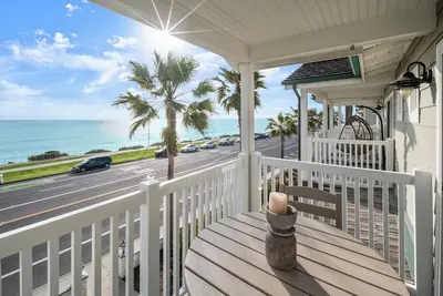 Image de Sunset Dreams on the 101