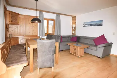 Image de Apartment with 2 bedrooms and balcony - Haus Berge