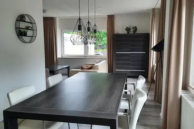 Image de Geräumige Frisch Renovierte Wohnung Mitte in der Vulkaneifel