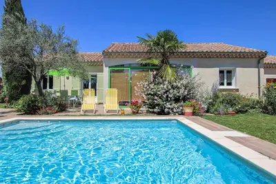 Image de Belle maison à Montélimar avec WiFi