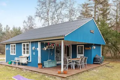 Image de Belle maison Ă Aakirkeby avec WiFi