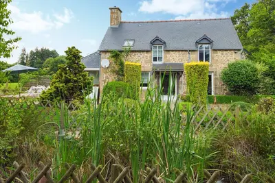 Image de Gorgeous home in Noyal-Sous-Bazouges