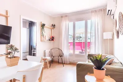 Image de Penthouse central avec charmante terrasse