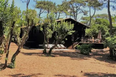 Image de villa authentique esprit Cabane, proche Mimbeau