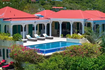 Image de Tre Vista Estate Generator on Property!