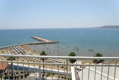 Image de Unique apartment with spectacular ship view