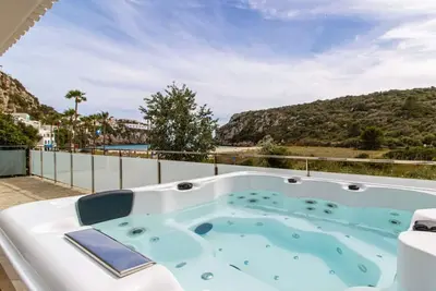 Image de ❤ Beachfront & Jacuzzi ❤ Casa 4Brothers