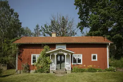 Image de Large houses in the Småland forests for 18 people