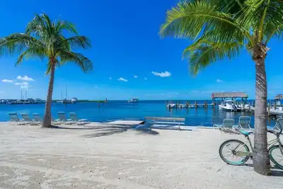 Image de Exec Bay w/heated Pool, Marina, Beach, Pets ok, Tennis/Pickleball