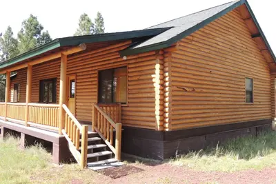 Image de Hidden Log Cabin Deep in Elk Country -Grand Canyon
