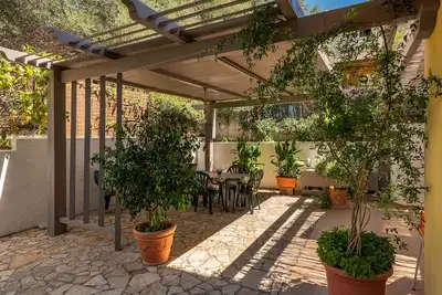 Image de Appartement de vacances \"Sapposentu de Dinu\" avec Wi-Fi, terrasse et jardin