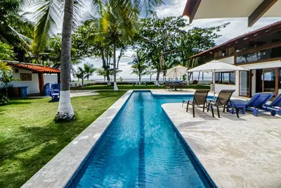 Image de Wonderful beachfront property in Tivives with palm trees, private pool, and Ac
