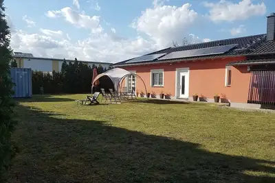 Image de Leipzig dog / dogs on request; quiet location; garden; near the lake; Belantis